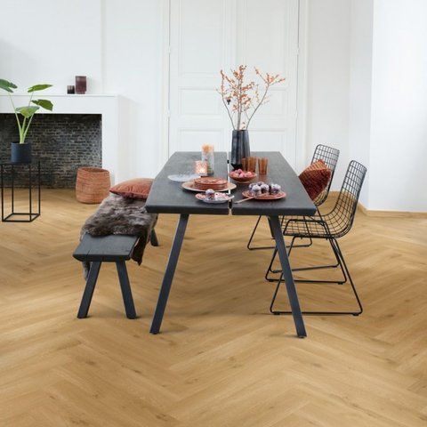 Кварц вінілова плитка для підлоги Quick-Step Pristine Herringbone Ocean bliss warm honey SGHBC20327 фото